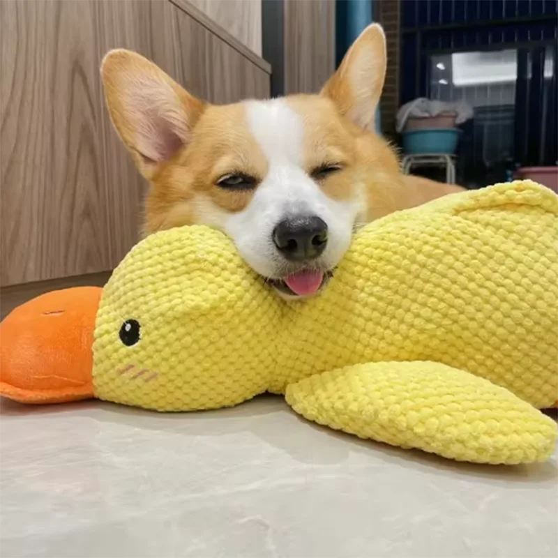 Interactive Calming Duck Plush – Durable Squeaky Dog Toy for Anxiety Relief & Dental Cleaning – Soft Stuffed Chew Toy for Puppies & Small Dogs