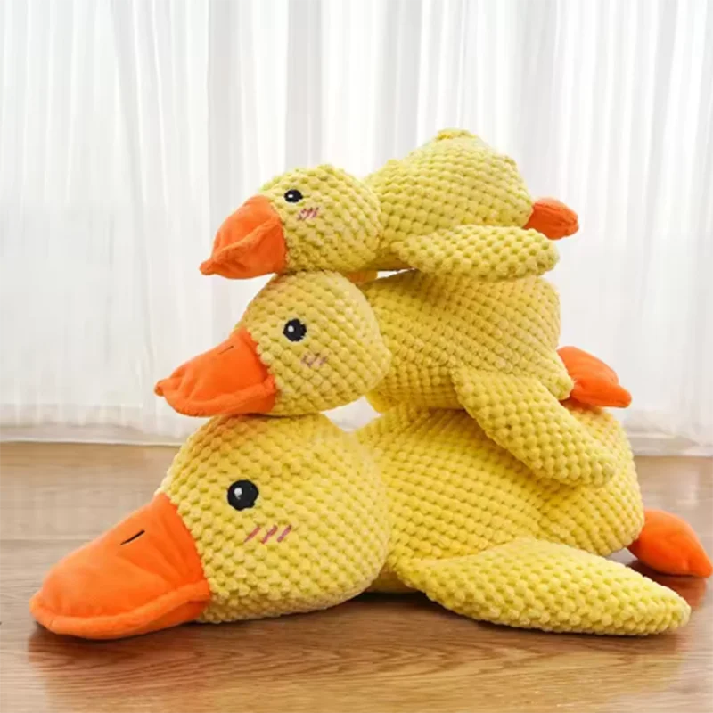 Interactive Calming Duck Plush – Durable Squeaky Dog Toy for Anxiety Relief & Dental Cleaning – Soft Stuffed Chew Toy for Puppies & Small Dogs